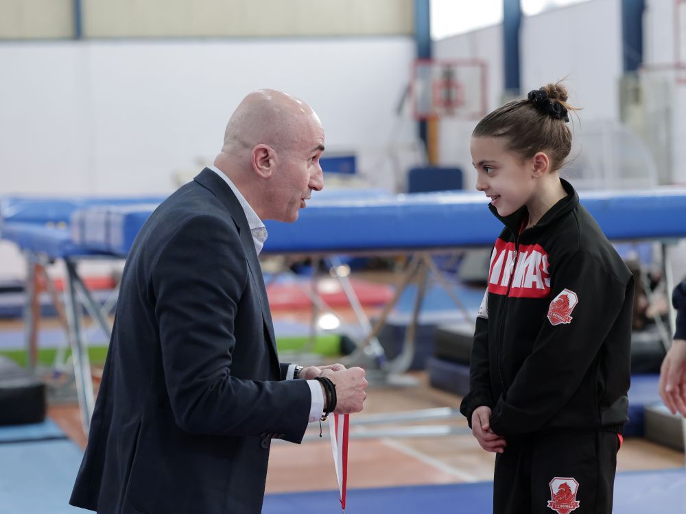 ΒΡΑΒΕΥΣΕΙΣ ΑΠΟ ΤΟΝ κ. ΛΕΩΝ ΚΑΙ ΤΟΝ κ. ΘΕΟΔΩΡΑΚΟΠΟΥΛΟ